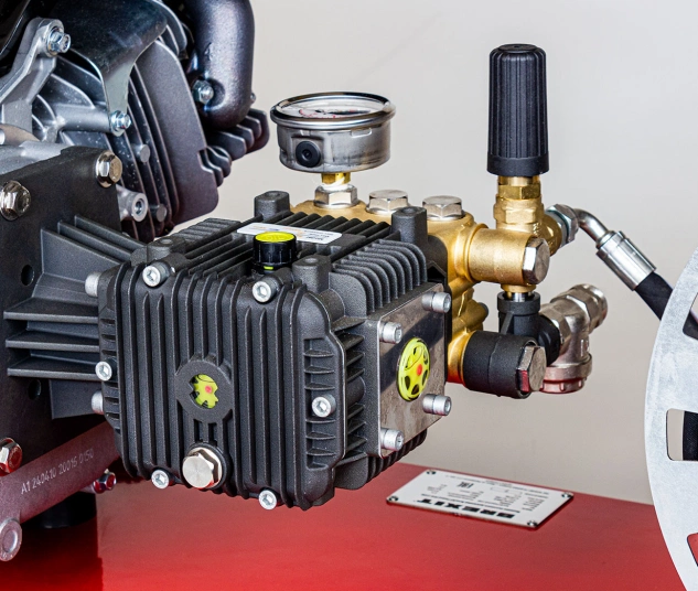 Машины для прочистки труб высоким давлением BrexJET Petrol ECO 2500