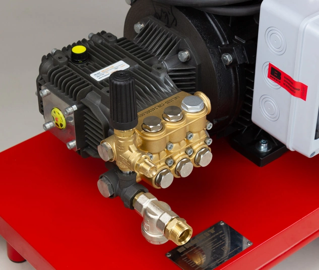 Электрический опрессовочный насос BrexTEST ECO 1800